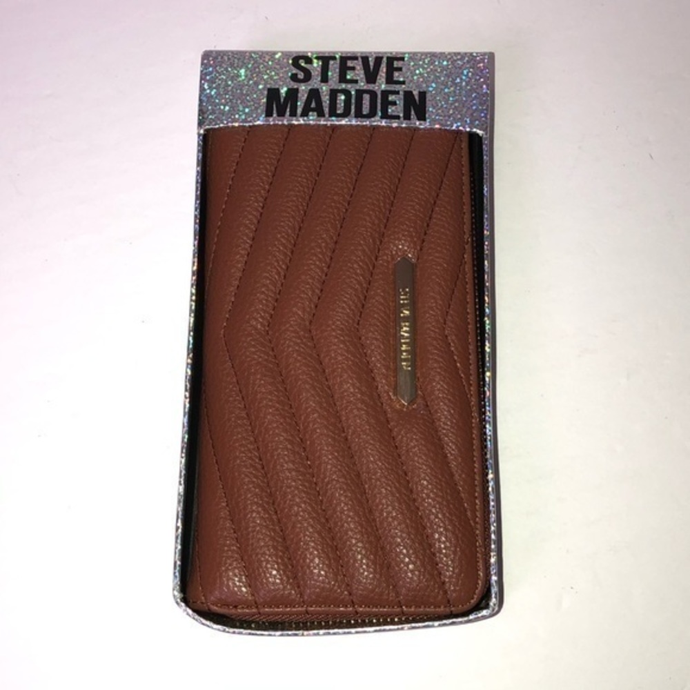 NWT Steve Madden Cognac Wallet